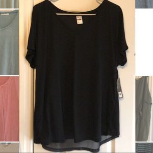 Old navy sport large